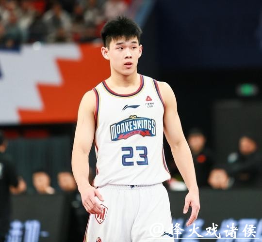 林葳5中2仅得7分!攻守压力递增,连进关键球反超,失误却麻烦! 林葳5中2仅得7分!攻守压力递增,连进关键球反超,失误却麻烦!